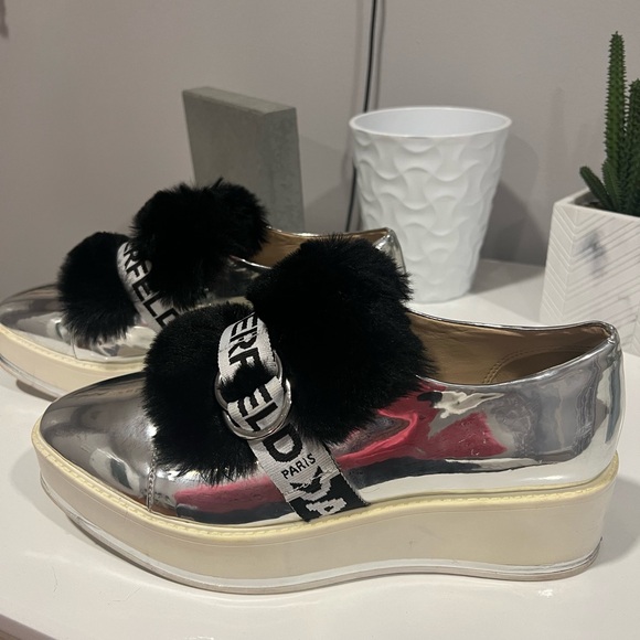 Karl Lagerfeld Birdie Metallic Patent Leather Slip On Sneakers. Size 8.5 - Picture 2 of 13